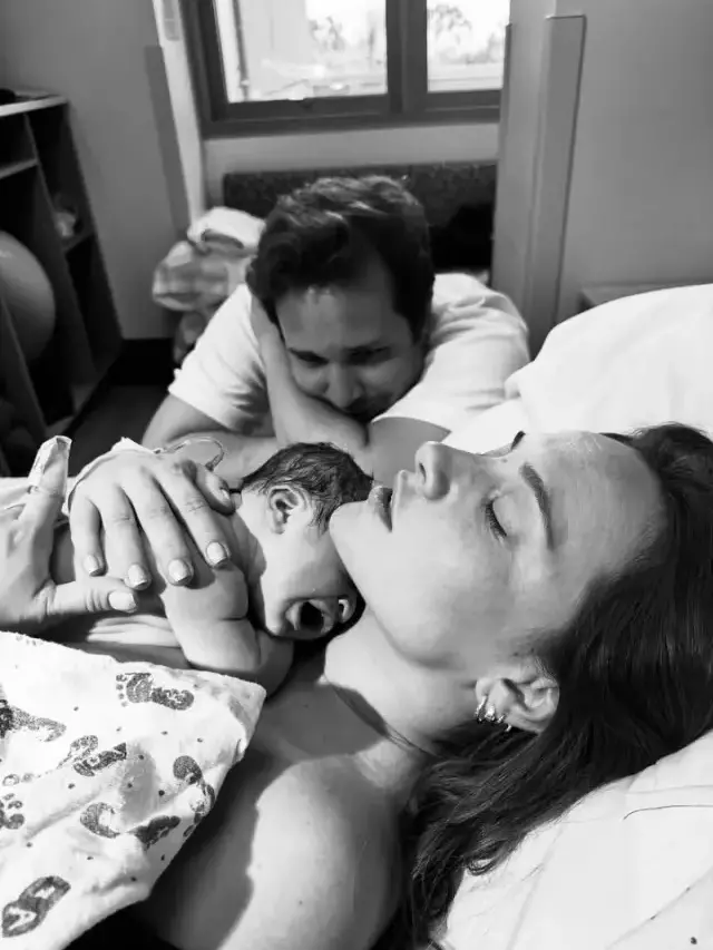 Annelik heyecanı yaşayan Başak Gümülcinelioğlu'ndan ilk paylaşım!