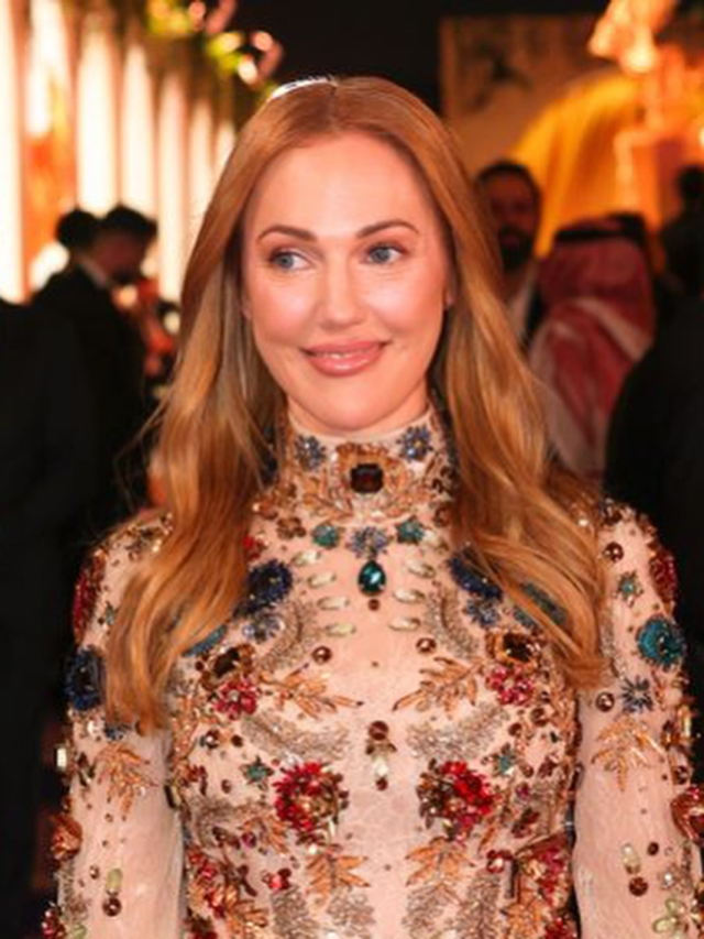 Hazal Kaya, Meryem Uzerli'yi görünce kendini tutamadı Yaşlan artık be kadın!