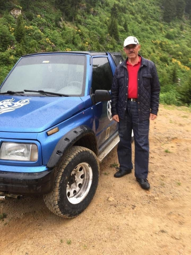 İstanbul-Beşiktaş'ta park yeri nedeniyle tartıştığı sürücüyü silahla öldürdü; yakınları saldırganı darbetti