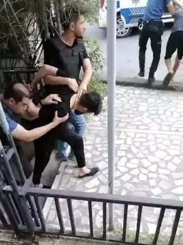 Şişli'de film gibi olay: Rehin alınan genç kadın servis elemanının ihbarıyla kurtarıldı