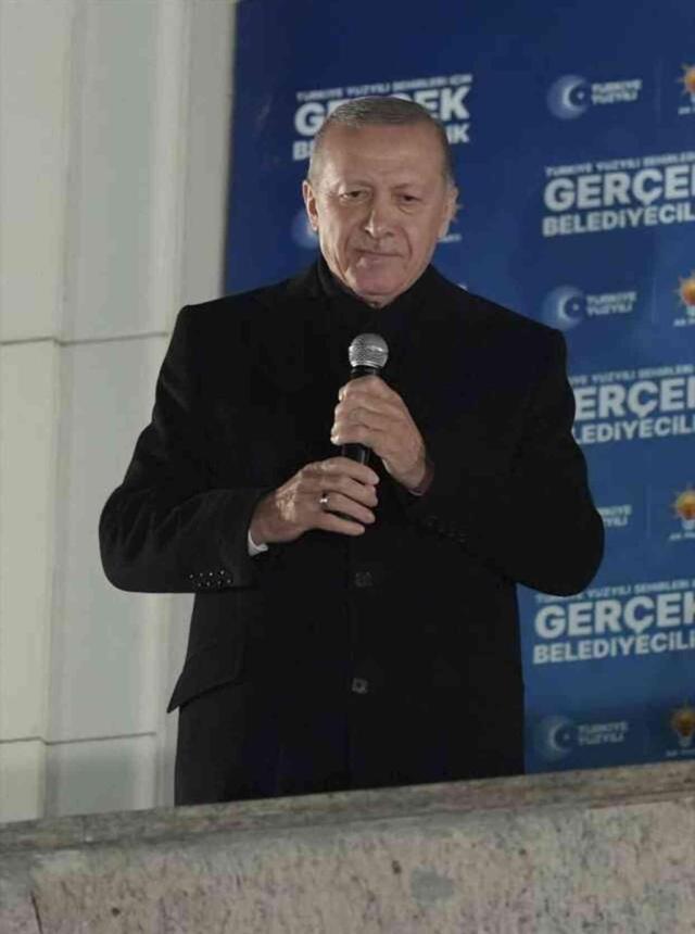 Cumhurbaşkanı Erdoğan'dan seçim sonrası balkon konuşması: Türk milleti mesajını vermiştir