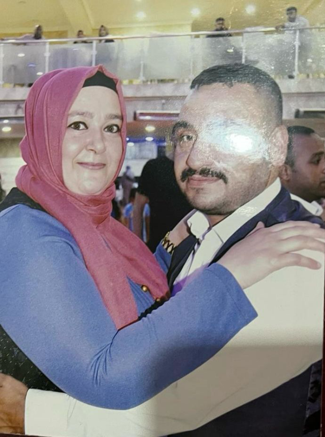 Konya'da uzaklaştırma kararı olan adam eşini vurup intihar etti