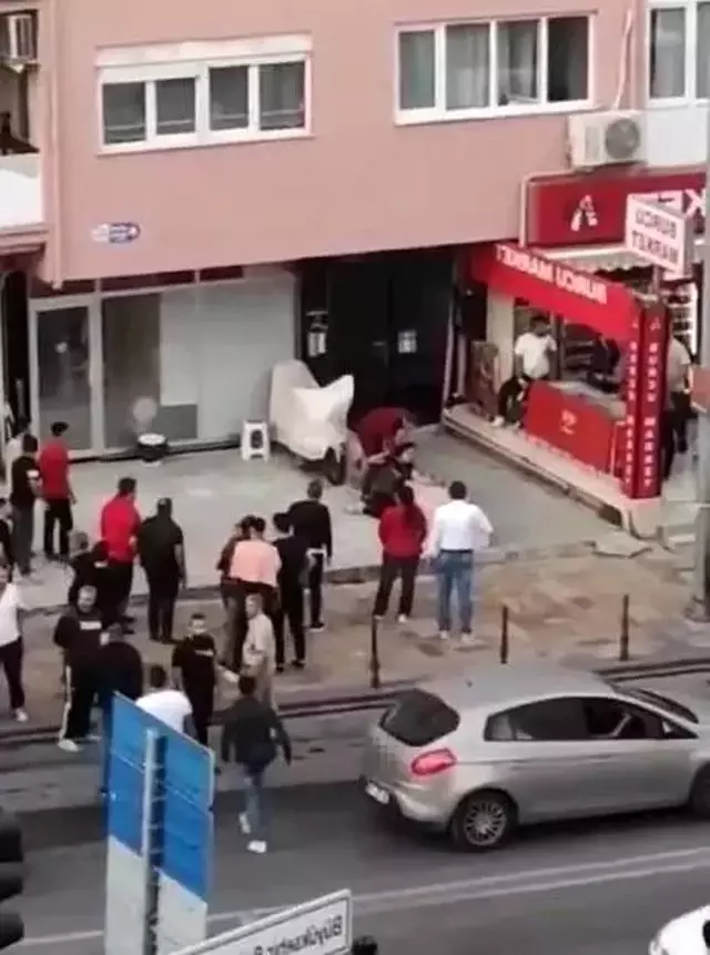 Denizli'de Boşanmak İsteyen Kadına 16 Bıçak Darbesi