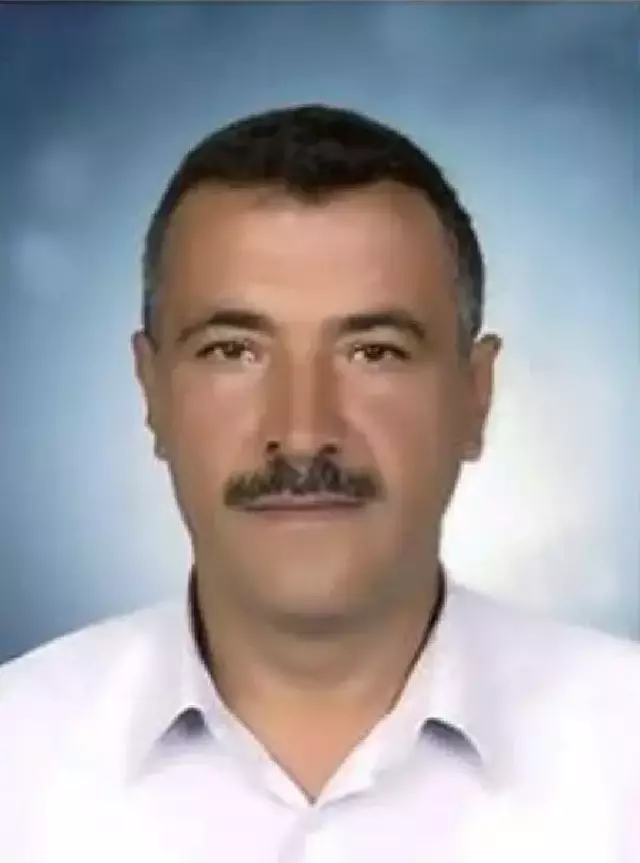 MHP'li belediye meclis üyesi, sabah odaya girdiğinde 21 yaşındaki kızını ölü olarak buldu