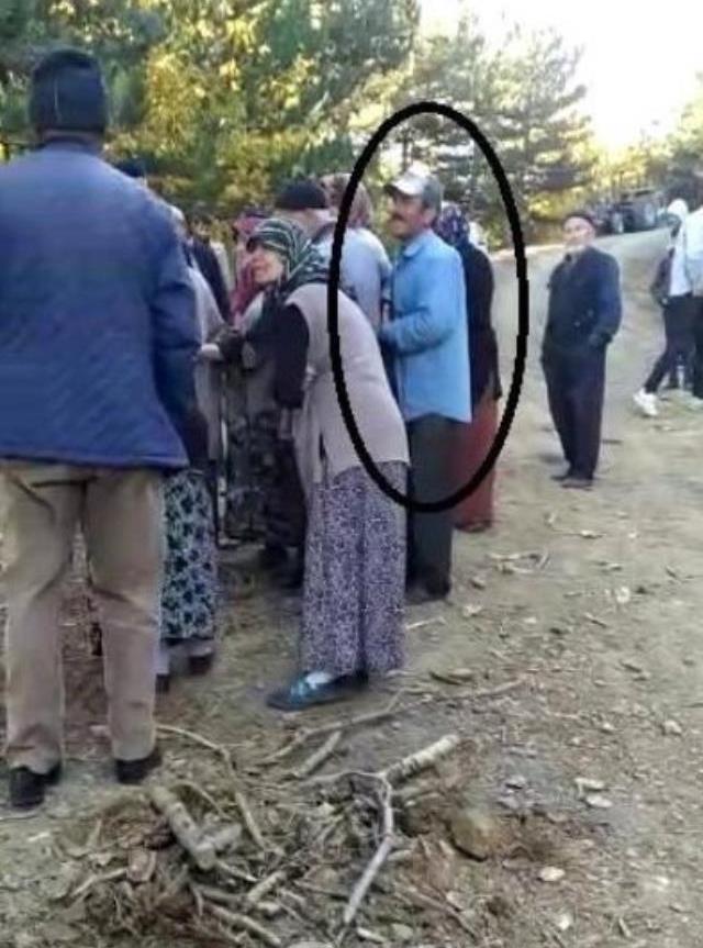 Husumetlisini öldürüp kaza süsü verdi, sonra da acılı ailesini teselli etti