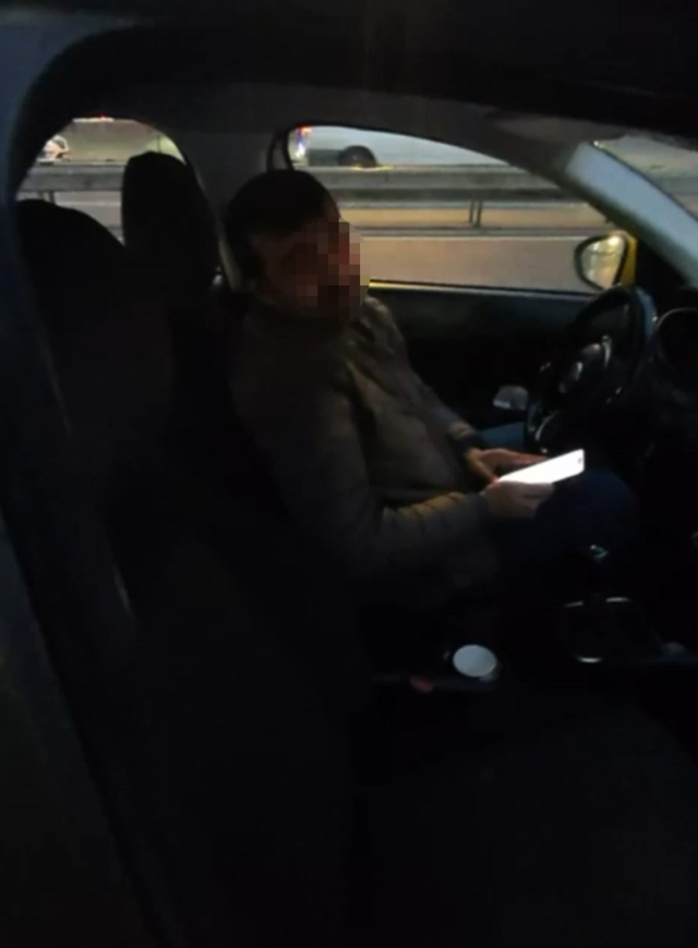 Yolcu seçtiği iddia edilen taksi şoförü trafikten men edildi