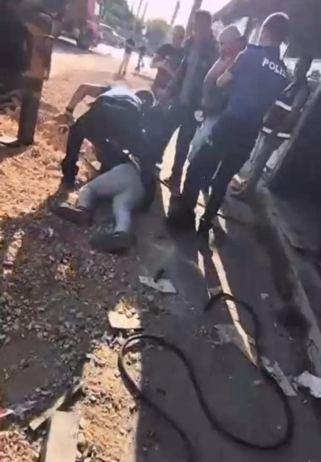 Bursa'da kafeterya yıkımında ortalık karıştı. Bir polis yaralı