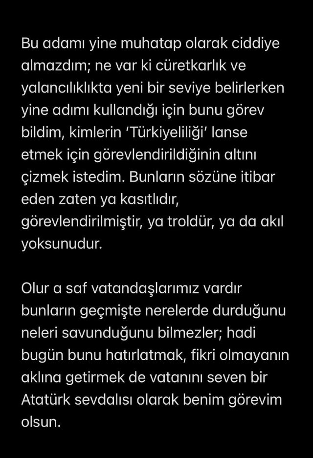 Defne Samyeli ile Rasim Ozan Kütahyalı arasında kimlik tartışması