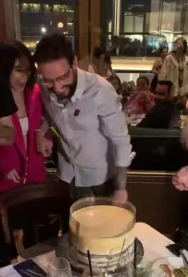Danilo Zanna... 40 YAŞINA YENİ KIZ ARKADAŞ!