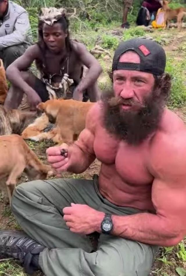 Lakabı 'Karaciğer Kralı', yakaladığı hayvanı yemeden göndermiyor! Son hareketi ise inanılmaz