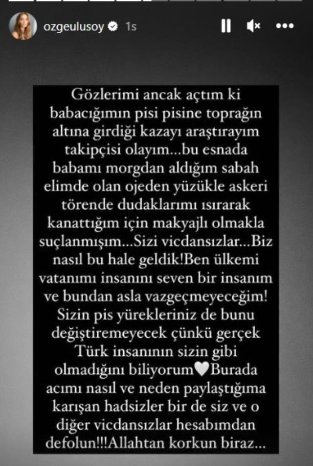 Babasının cenazesine makyajlı gittiği söylenen Özge Ulusoy, eleştirilere ateş püskürdü