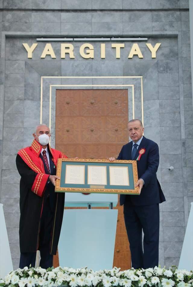 Son Dakika! Cumhurbaşkanı Erdoğan'dan yeni adli yıl mesajı: Yargı reformunda çalışmalar hızlanacak