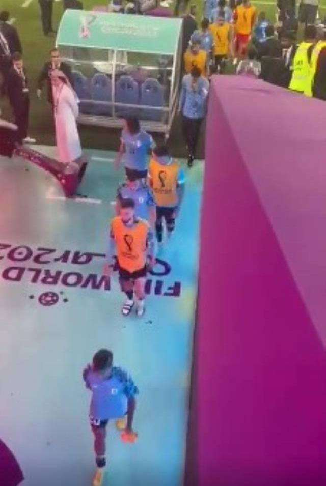 Sinirden gözü döndü! Dünyaca ünlü yıldız öfkesini VAR monitöründen çıkardı