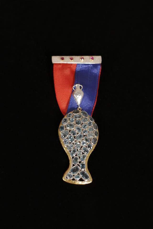 Bodrum'un kültür ve sanat elçisi olan 75 yaşındaki Süperstar gözyaşlarını tutamadı: Artık