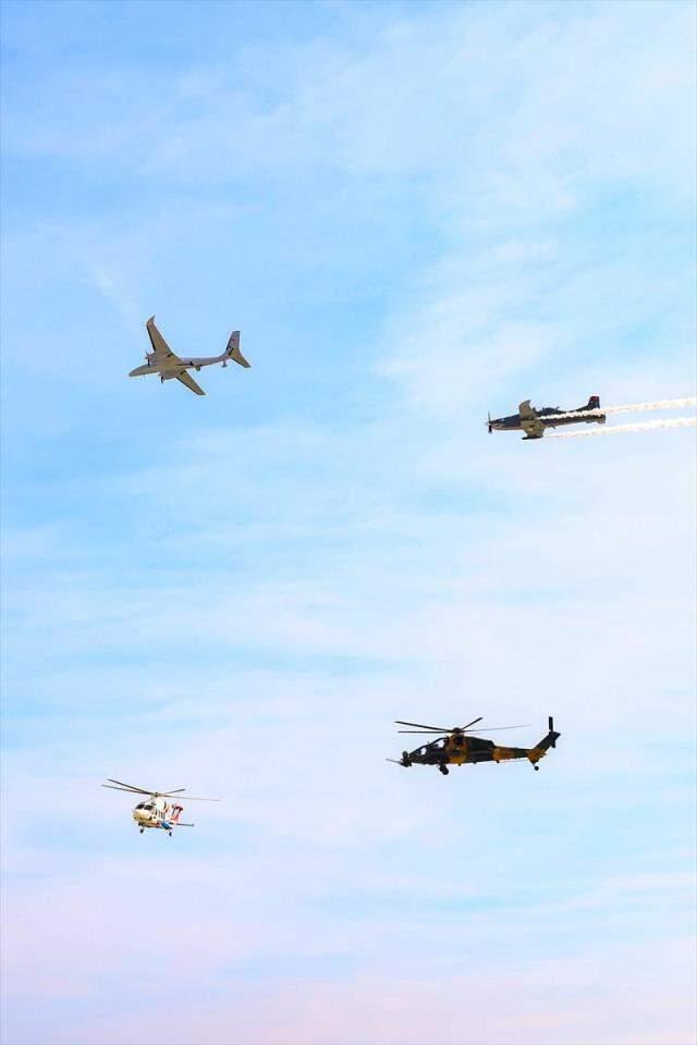 TEKNOFEST'de yerli hava araçların damga vurduğu 'Milli Kanatlar' şovu nefes kesti