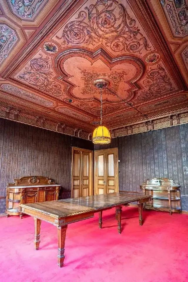 Tarihi Razi Trak Köşkü 85 milyon liraya satışa çıkarıldı