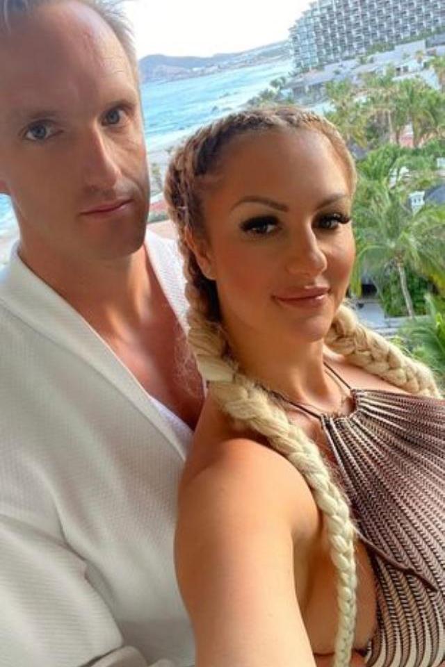 Yılda 11 milyon TL kazanan kadın, kocasının maaşını açıklayınca tartışmalar alevlendi