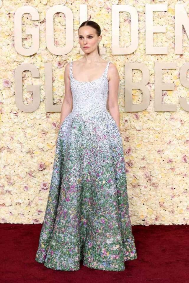 Altın Küre Ödüllerinde şıklıkları ile göz kamaştıran 14 yıldız