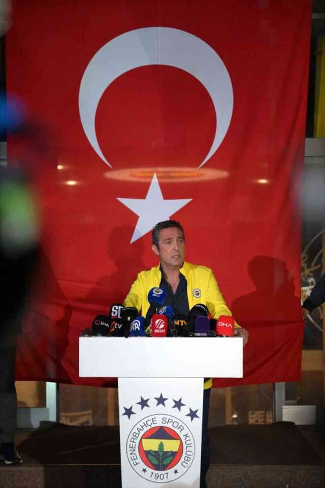 Ali Koç'tan yıllar sonra gelen itiraf: Avrupa'da batmaya en yakın kulüp Fenerbahçe'ydi