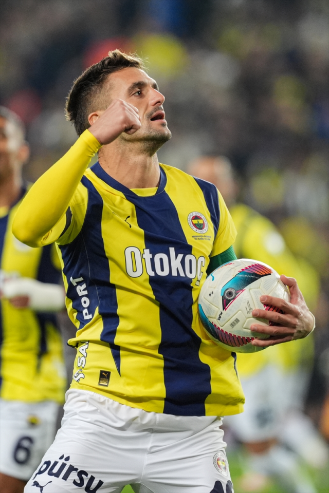 Fenerbahçe, Sivasspor'u 4-0 yendi
