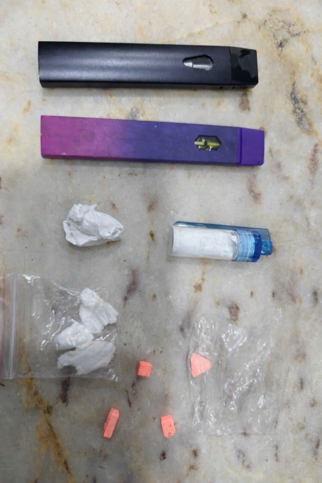 Can Yaman bu yüzden gözaltına alınmış! İşte üzerinden çıkanlar