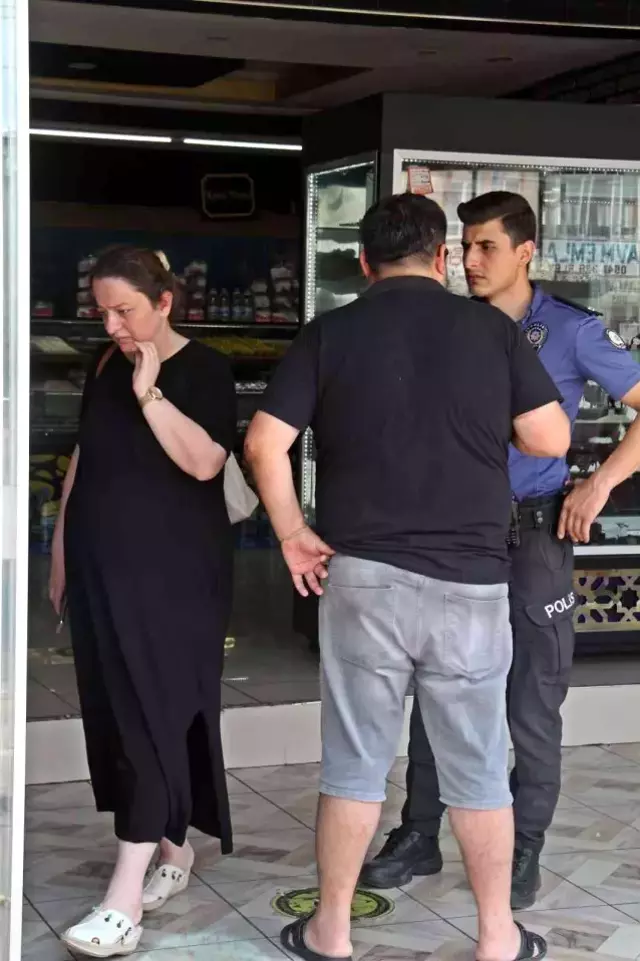 Ekmeği 4 TL'den satan fırıncı, 2 lira 25 kuruştan satan diğer fırıncının dükkanını kurşunladı