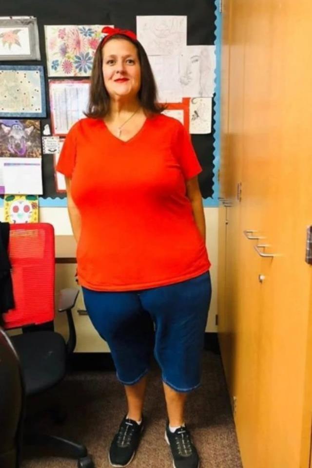 270 kilodan 167'ye düşen kadının inanılmaz değişimi! Her şeyini gözler önüne serdi 270 kilodan 167'ye düşen kadının inanılmaz değişimi! Her şeyini gözler önüne serdi