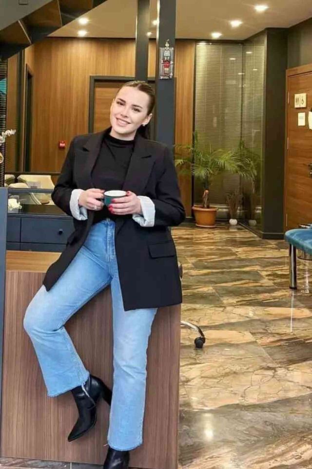 Hemşire hastanede ölü bulundu, enjekte edilen ilaç doktorun cebinden çıktı