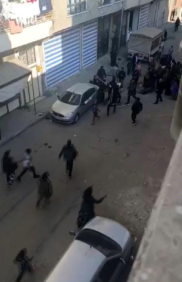 Gaziantep'te Husumetli Aileler Arasında Silahlı Kavga: Hamile Kadın Hayatını Kaybetti