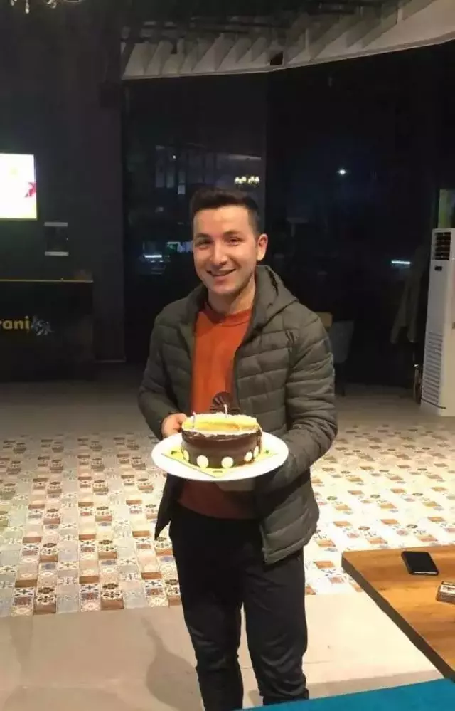 Jandarma uzman çavuş, kiraladığı otomobilin içinde başından vurulmuş halde bulundu