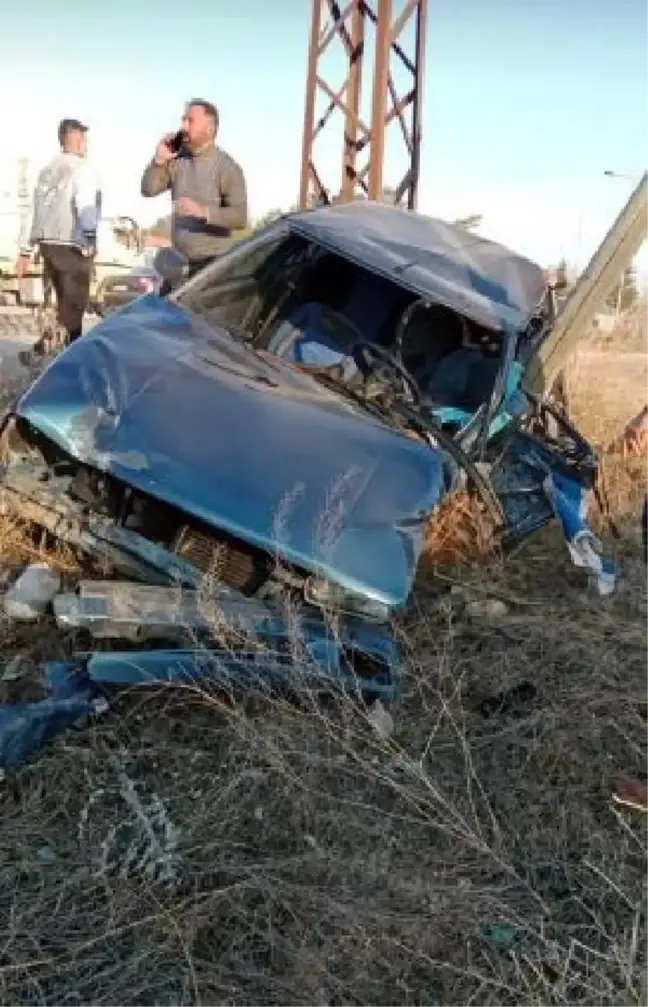 Kayseri'de Otomobil Kazası: 2 Ölü, 1 Yaralı