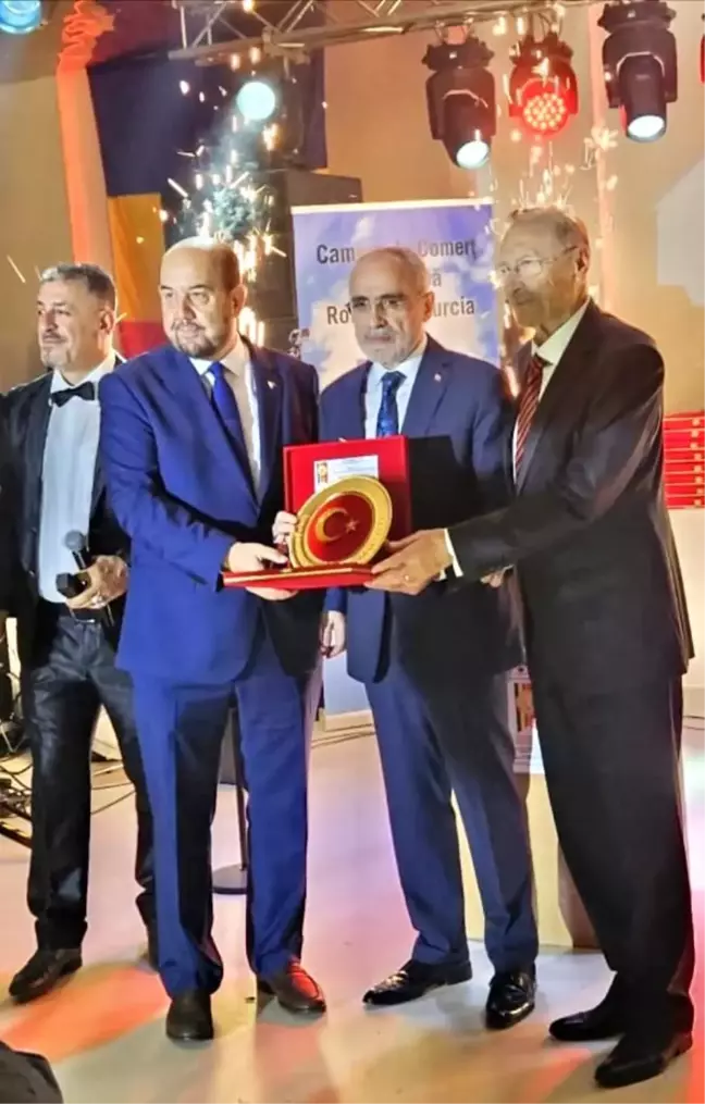 Cumhurbaşkanı Başdanışmanı Yalçın Topçu Türk-Romen Dostluk Gecesine Katıldı