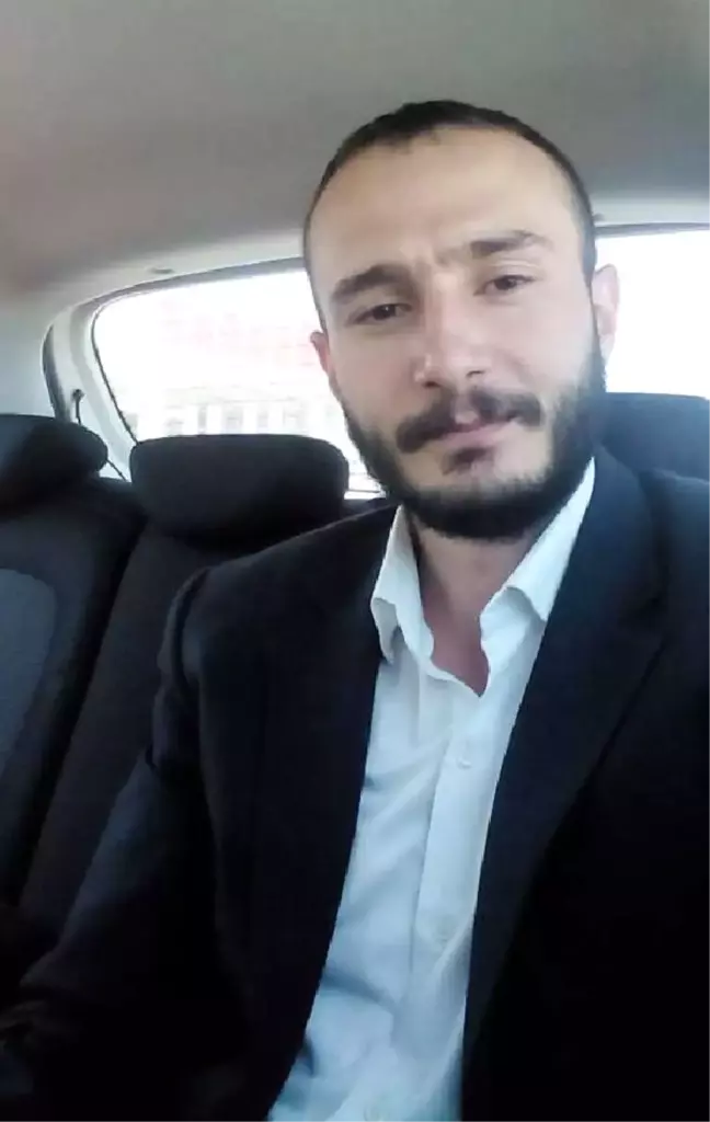 Pazar Yerindeki Cinayetin Nedeni, Omuz Atma Tartışması