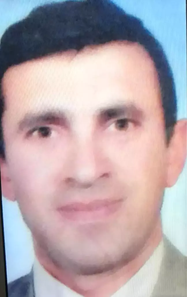 Akhisar'da Zincirleme Kaza: 2 Ölü, 6 Yaralı
