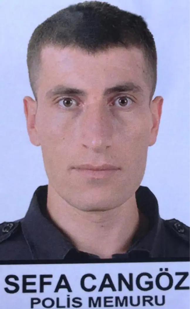 Ayvacık'ta denizde boğulan polis, Erzurum'da toprağa verildi