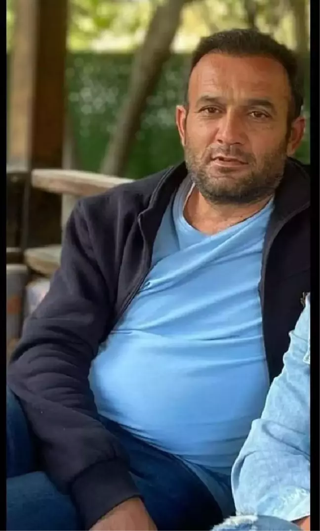 Bolu'da trafik kazasında hayatını kaybeden 4 kişilik aile Çorum'da toprağa verildi