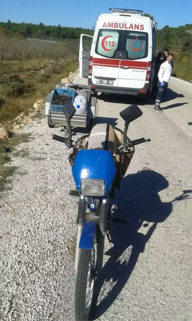 Antalya'da Motosiklet Kazası: 1 Yaralı