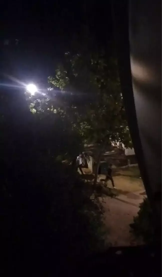 Son dakika haber... Asker eğlencesinde çıkan kavga meydan muharebesine döndü...O anlar kamerada