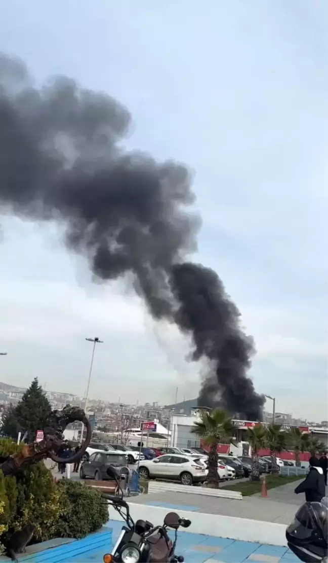 Pendik Marina'da Yakıt Deposunda Yangın Çıktı