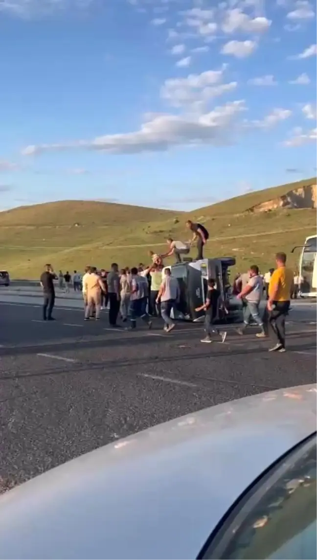 Erzurum'da zincirleme trafik kazası: 2 yaralı