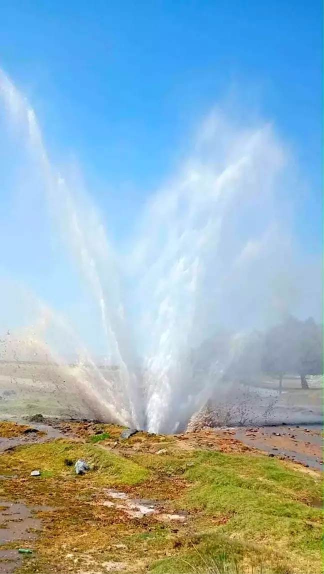 Kayseri Develi'de İçme Suyu Hattı Patladı