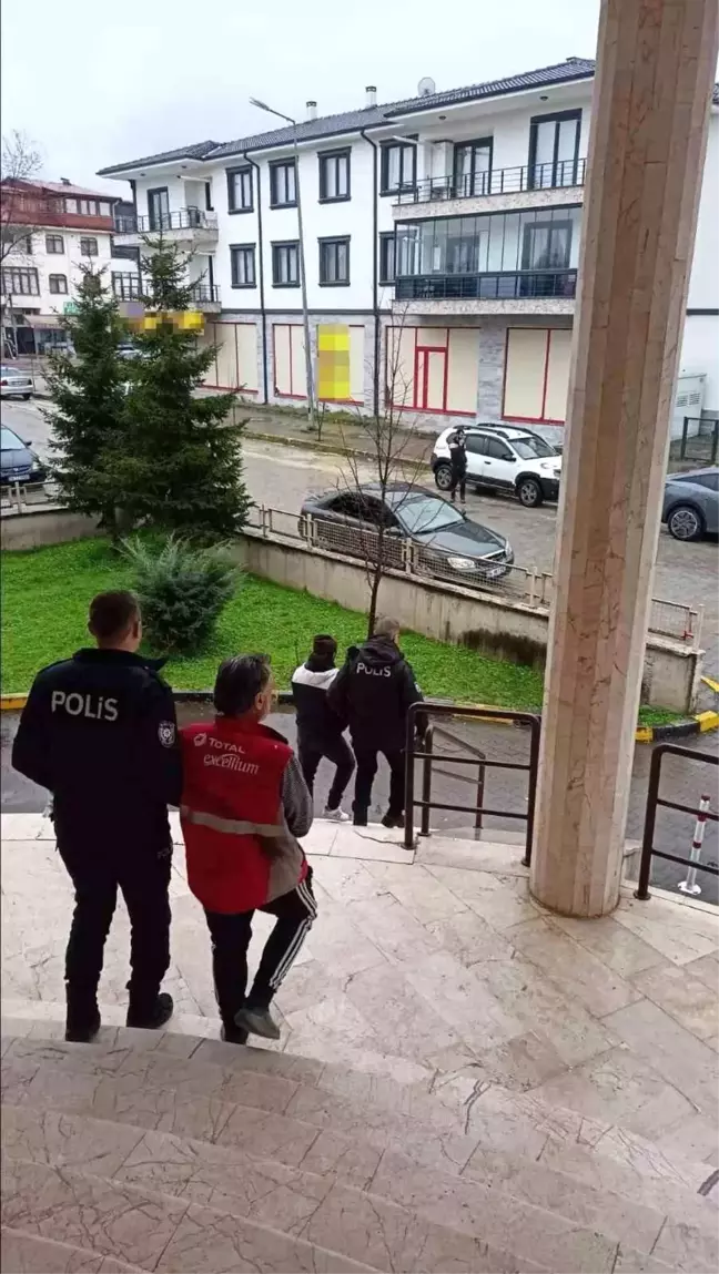 Sakarya'da Hırsızlık Olayı: İki Şahıs Tutuklandı