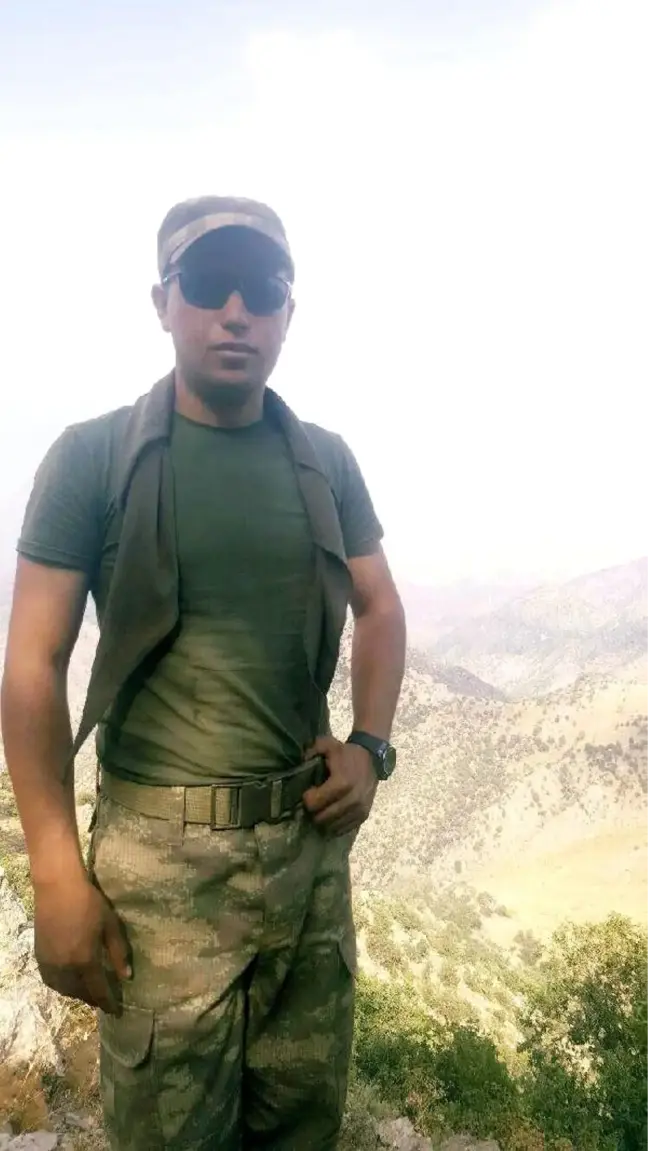 Şehit Halil İbrahim Gürel'in Evine Ateş Düştü