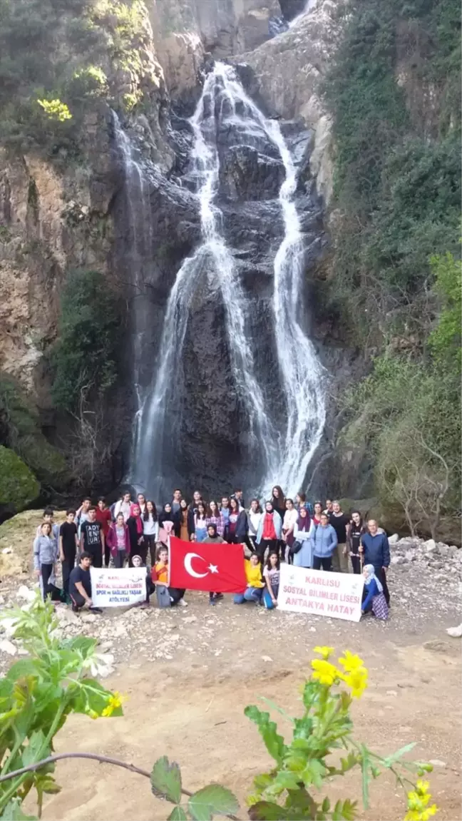 Öğrenciler Doğa İçin Yürüdü