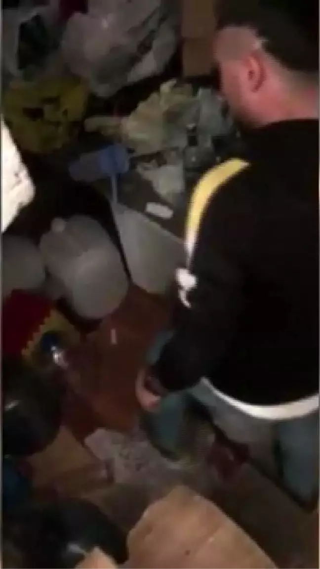Fatih'te sahte içki operasyonu; 2 gözaltı