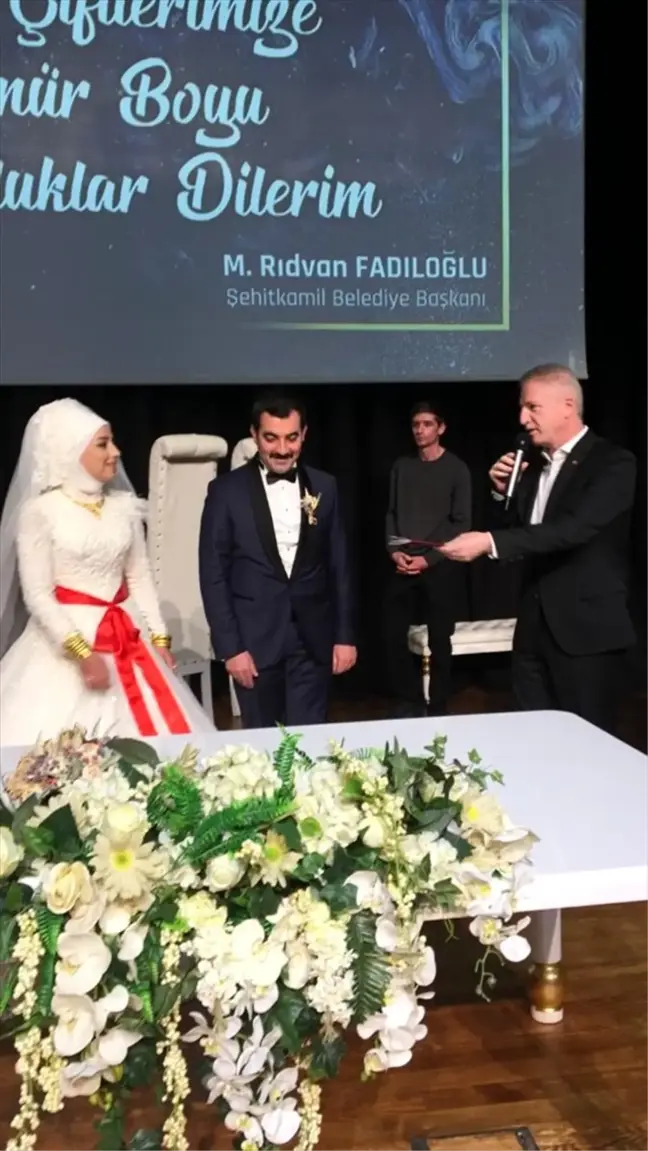 Ulaş Kaymakamı Akköz'ün mutlu günü