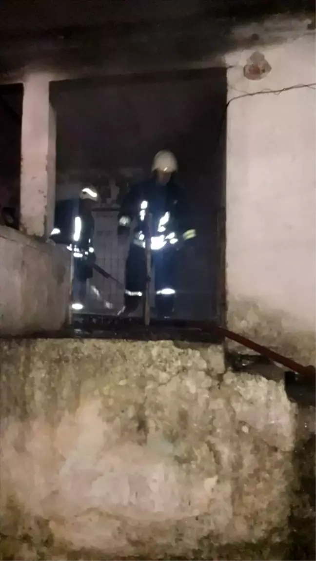 Muğla'da evde çıkan yangında bir kişi öldü