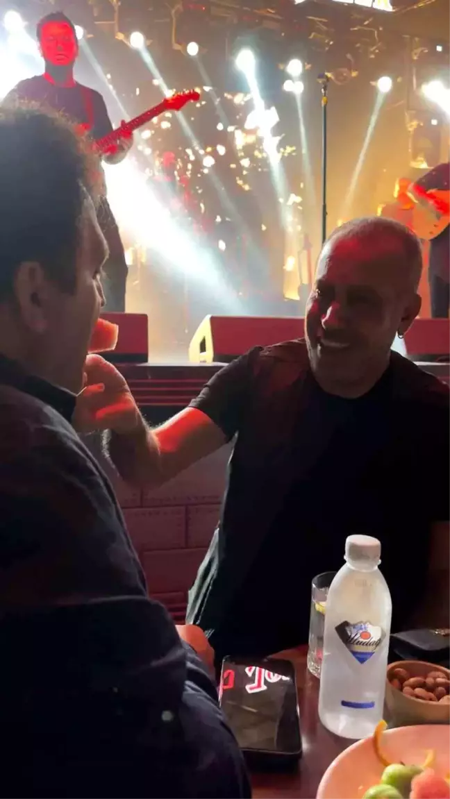 Haluk Levent Sevenlerine Unutulmaz Bir Gece Yaşattı