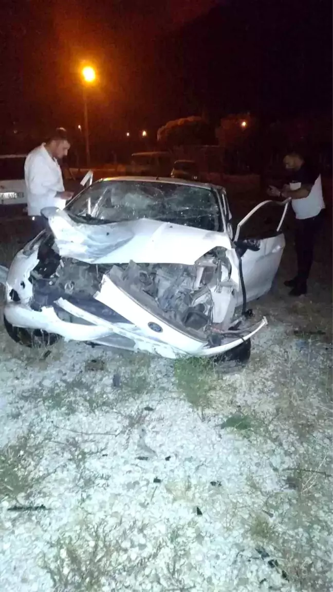 Kırşehir'de Otomobil Şarampole Uçtu: 1 Ölü, 1 Yaralı