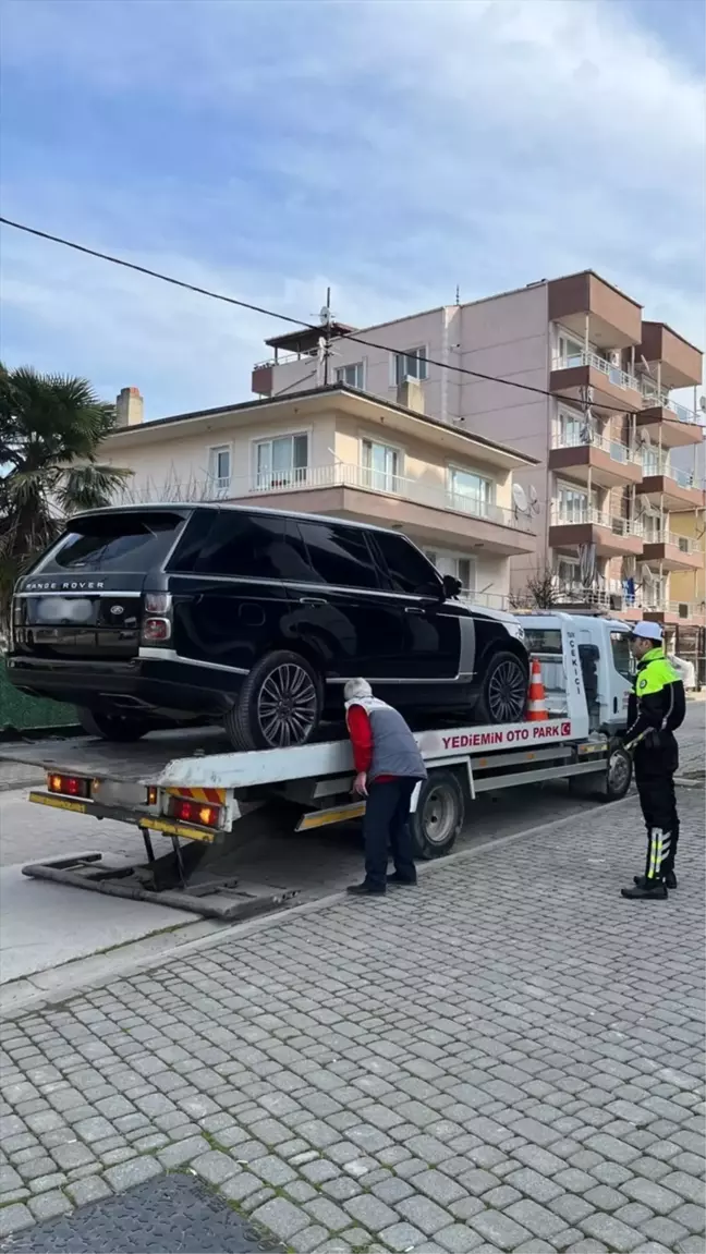 Yalova'da Yetkisiz Çakar Tertibatı ile Ceza Verildi